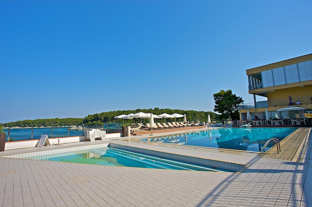 Splendid Rezort 3*